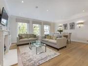 Flat to rent in Inverness Terrace, Bayswater, London W2