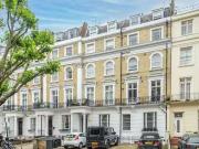 Flat to rent in Inverness Terrace, Bayswater, London W2