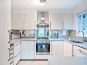 Flat to rent in Isis Close, West Putney, London SW15