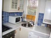 Flat to rent in Jeffreys Road, Stockwell/Clapham North SW4
