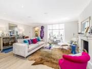 Flat to rent in Kensington Park Road, London W11