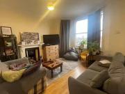 Flat to rent in Kingwood Road, Fulham SW6