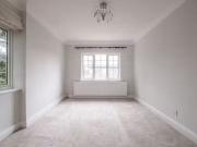 Flat to rent in Knights Park, Kingston Upon Thames KT1