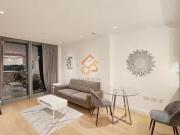 Flat to rent in Landmark Pinnacle, 10 Marsh Wall, London E14