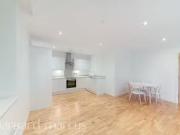 Flat to rent in Lansdowne Road, Croydon CR0