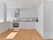 Flat to rent in Lansdowne Road, East Croydon, Croydon CR0