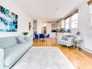 Flat to rent in Latchmere Road, The Shaftesbury Estate SW11
