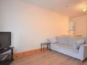 Flat to rent in Lee Road, Greenford UB6