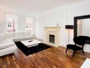 Flat to rent in Lincoln House, Basil Street, London SW3
