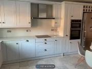 Flat to rent in London, London N22