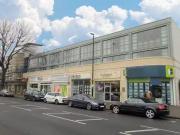 Flat to rent in London Road, Isleworth TW7