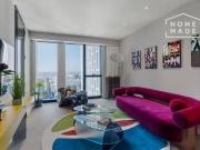 Flat to rent in London SW8