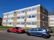 Flat to rent in Long Meadow Way, Canterbury CT2