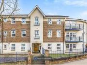 Flat to rent in Lower Kings Road, Kingston Upon Thames KT2