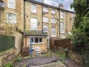 Flat to rent in Lower Richmond Road, Mortlake, SW14 |...