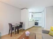 Flat to rent in Merchant Square East, London W2