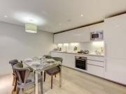 Flat to rent in Merchant Square East, London W2