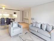 Flat to rent in Merchant Square East, London W2