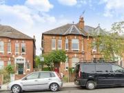 Flat to rent in Minster Road, West Hampstead, London NW2