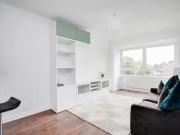 Flat to rent in Mitchell House, Oxford Road North, London W4