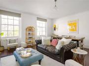 Flat to rent in Myddelton Square, Angel, Islington,...