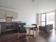 Flat to rent in New Village Avenue, London E14