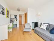 Flat to rent in Old Jamaica Road, Bermondsey, London SE16