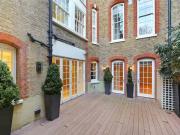 Flat to rent in Palace Gate, Kensington, London W8