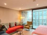 Flat to rent in Palmer Road, London SW11