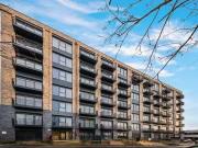 Flat to rent in Papermill House, Uxbridge UB8