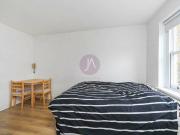 Flat to rent in Parsifal Road, London, West Hampstead, NW6