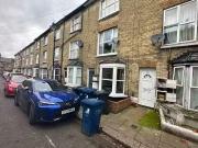 Flat to rent in Princes Road, London W13
