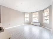 Flat to rent in Prout Grove, Neasden, London NW10