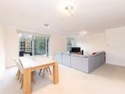 Flat to rent in Providence Square, Shad Thames SE1