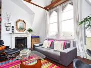 Flat to rent in Queenstown Road, Battersea, London SW8