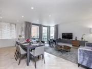 Flat to rent in Queensway, London W2