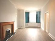 Flat to rent in Quex Road, London NW6