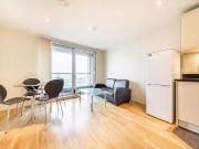 Flat to rent in Raphael House, 250 High Road, Ilford IG1