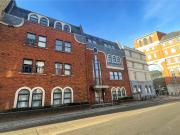 Flat to Rent in Reading Summit House REL220013