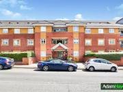 Flat to rent in Regents Park Road, Finchley Central N3