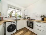 Flat to rent in Retreat Place, London, E9 Ref 235874