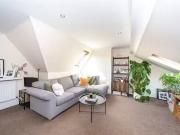 Flat to rent in Richmond Road, East Twickenham,...