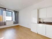 Flat to rent in Riverbank Way, Brentford TW8
