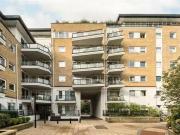 Flat to rent in Riverside West, Wandsworth SW18