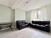 Flat to rent in Rotherhithe New Road SE16