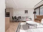 Flat to rent in Saxon House, 1 Parkland Walk, London SW6