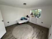 Flat to rent in Selborne Gardens, London NW4