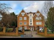 Flat to rent in Sener Court, South Croydon CR2