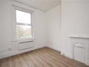 Flat to rent in South Ealing Road, London W5