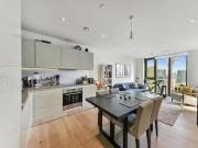 Flat to rent in St. Gabriel Walk, London SE1